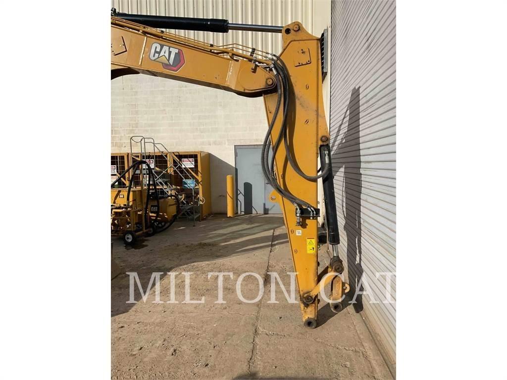 CAT 30807CR حفارات زحافة