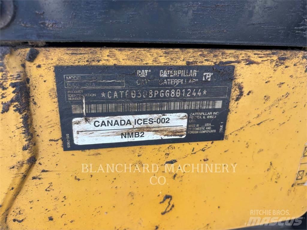 CAT 308CR حفارات زحافة