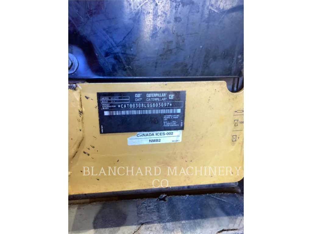 CAT 308CR حفارات زحافة