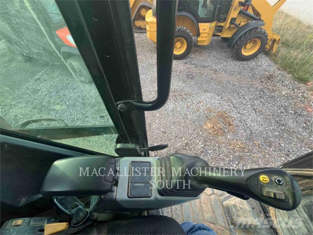 CAT 308CR حفارات زحافة