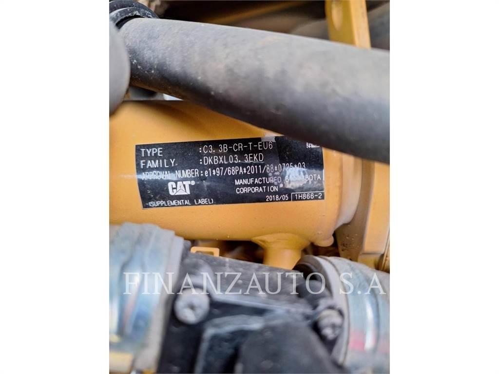 CAT 308E حفارات زحافة