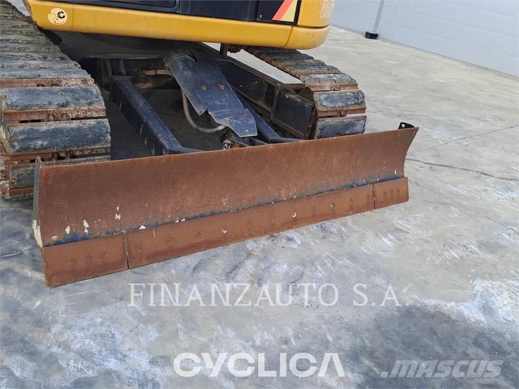 CAT 308E حفارات زحافة
