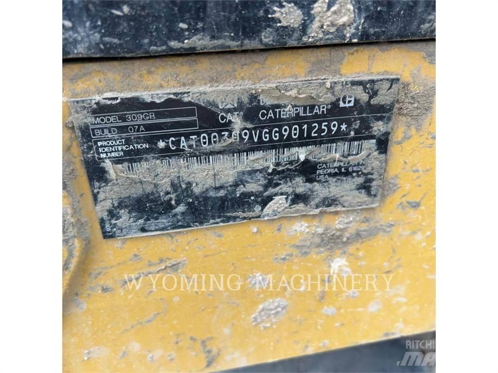 CAT 309 CR حفارات زحافة