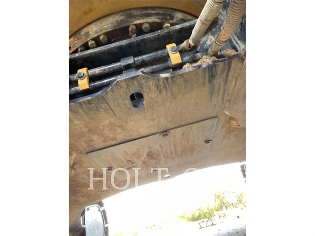 CAT 309 CR حفارات زحافة
