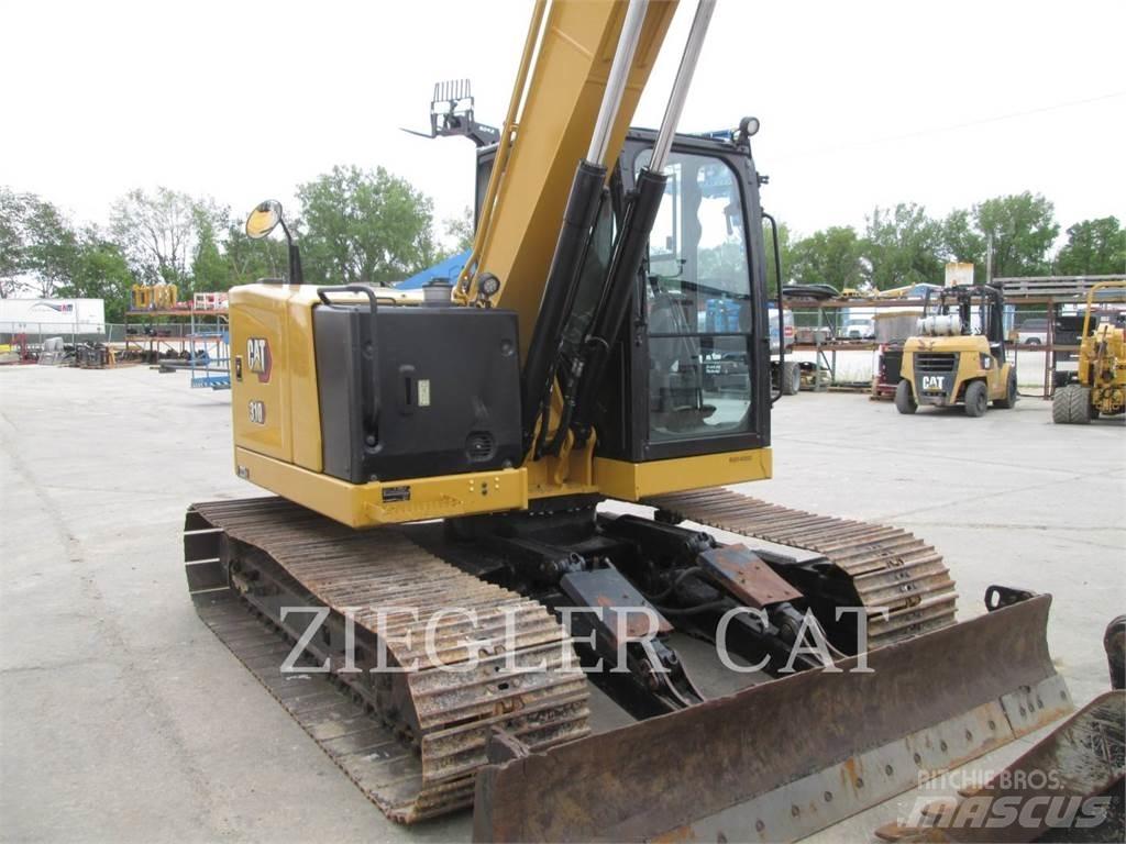 CAT 310 حفارات زحافة