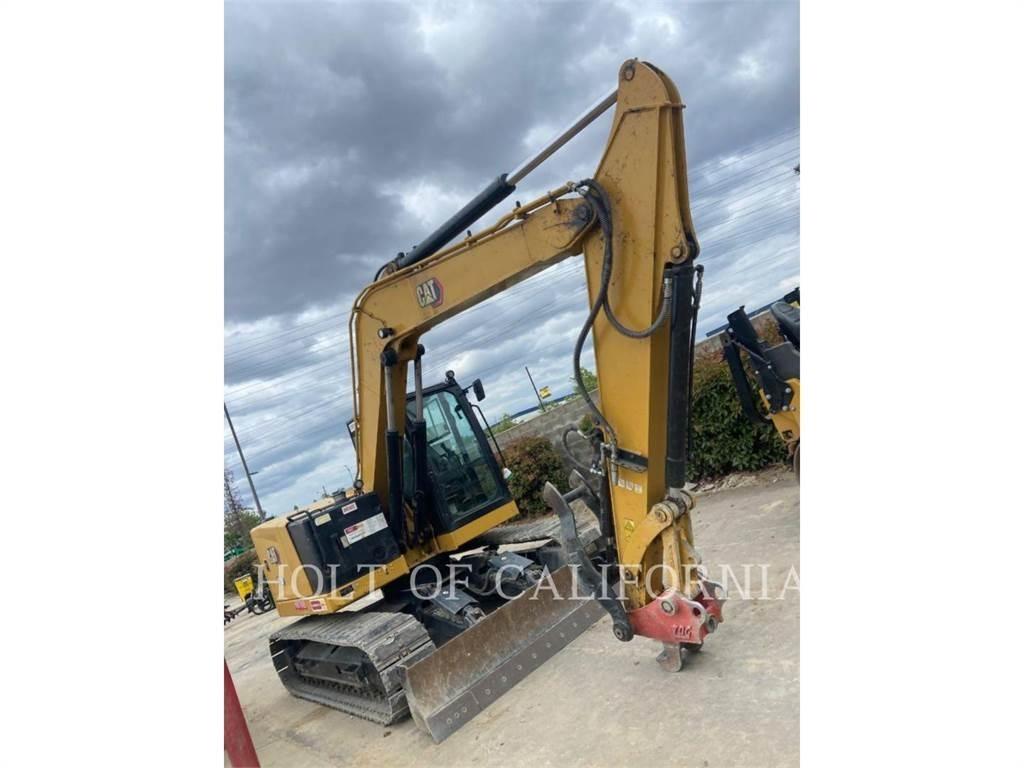 CAT 310 حفارات زحافة