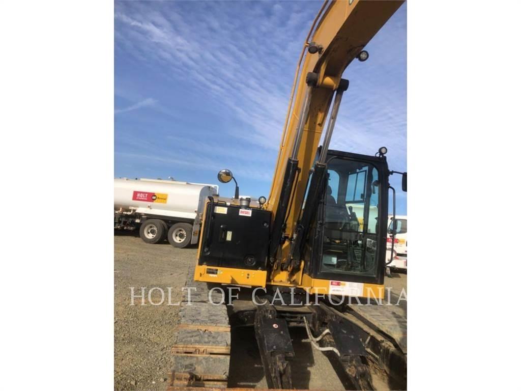 CAT 310 حفارات زحافة
