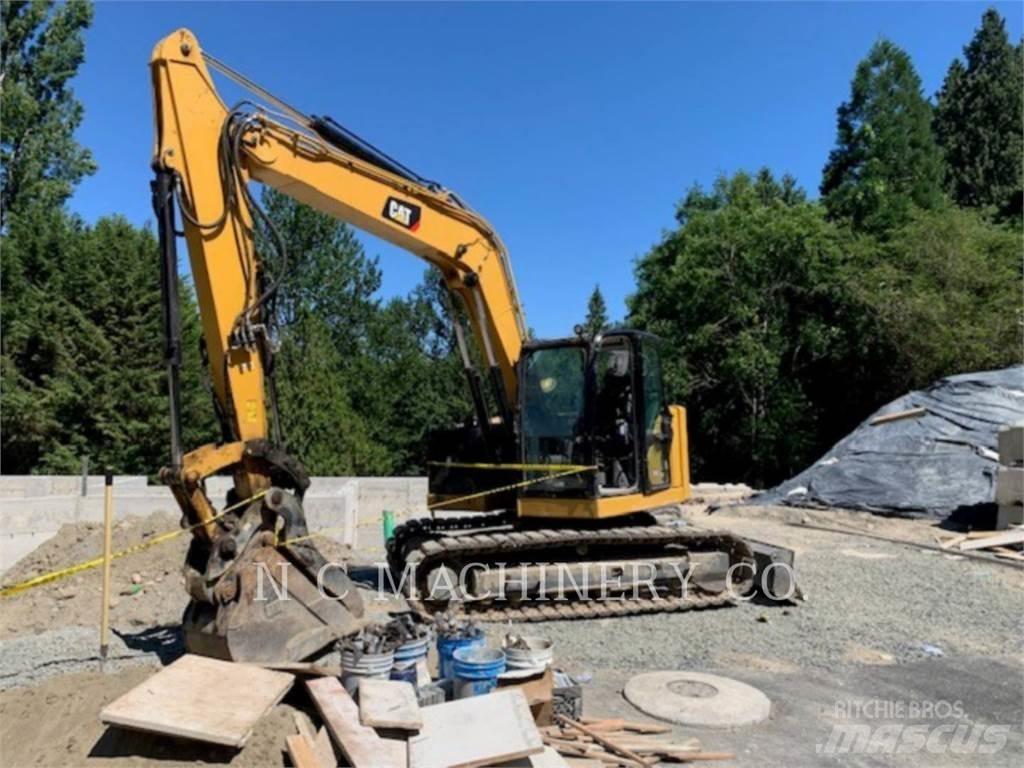 CAT 310 حفارات زحافة