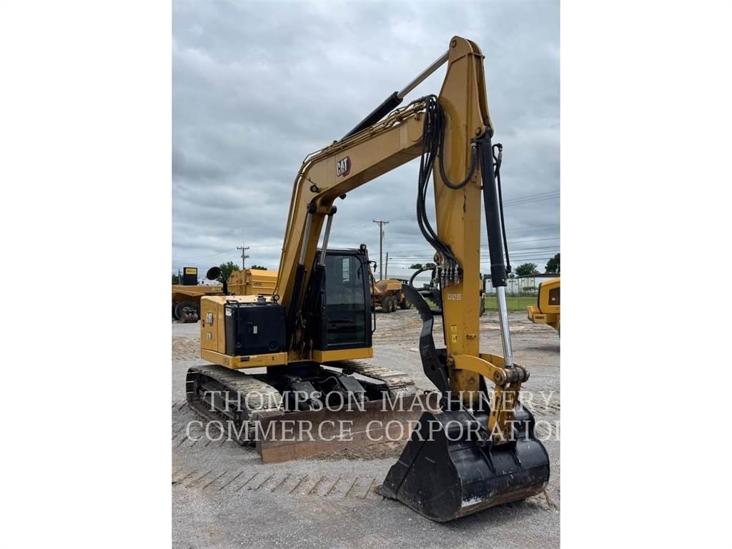 CAT 310 حفارات زحافة