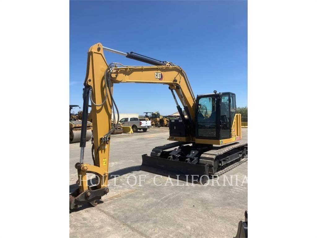 CAT 310 حفارات زحافة
