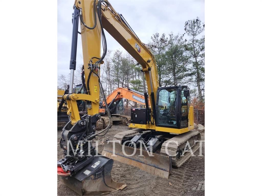 CAT 310 حفارات زحافة