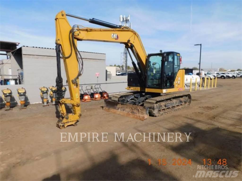 CAT 310-07 حفارات زحافة