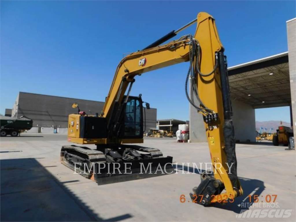 CAT 310-07 حفارات زحافة