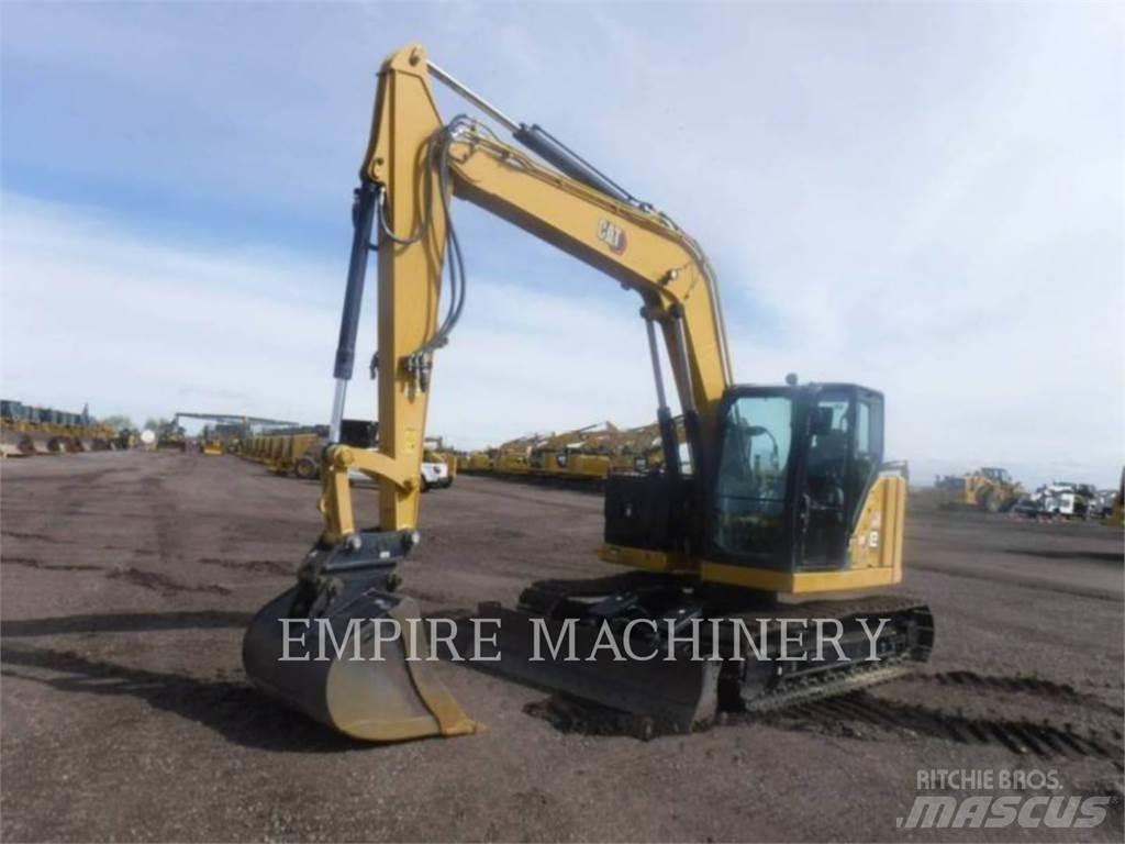 CAT 310-07 حفارات زحافة