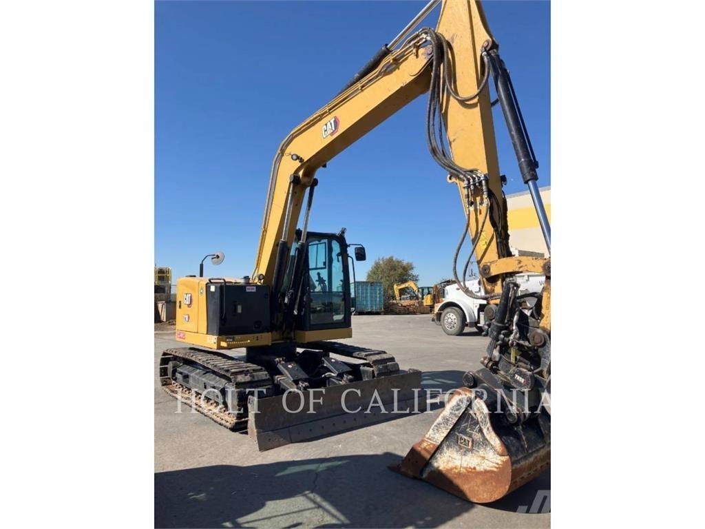CAT 310 TRS حفارات زحافة