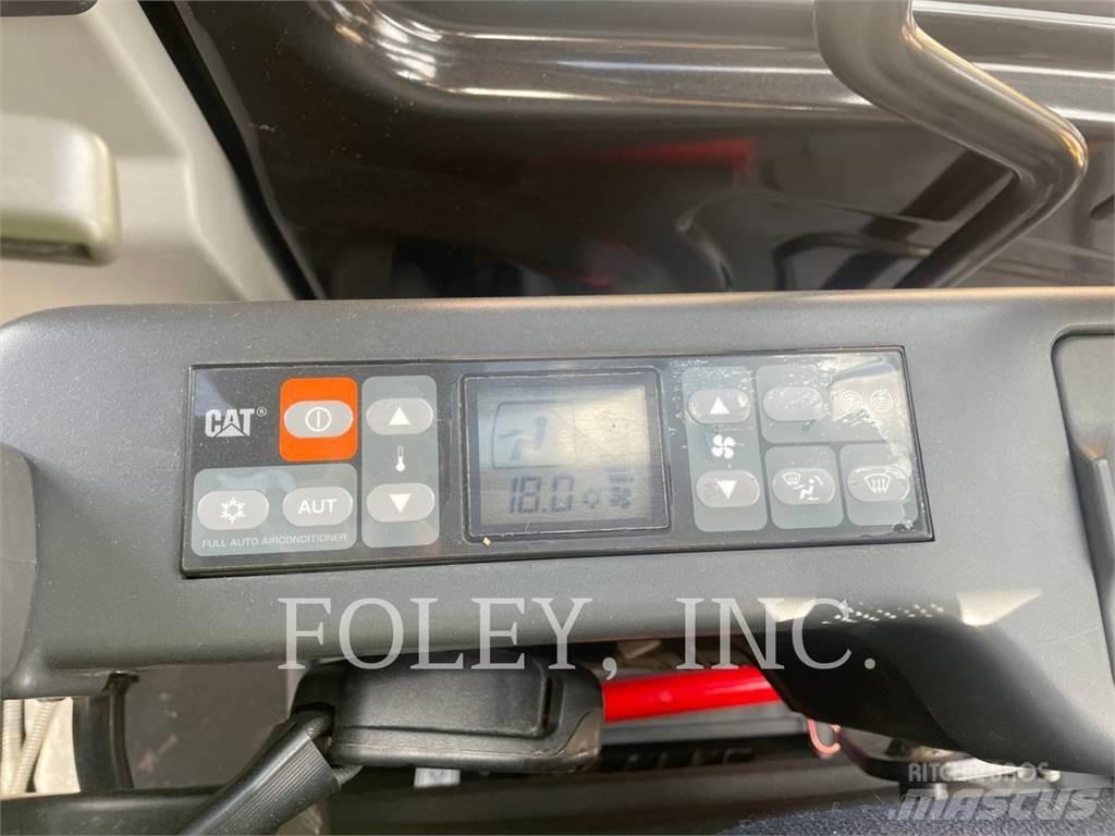 CAT 311FLRR حفارات زحافة