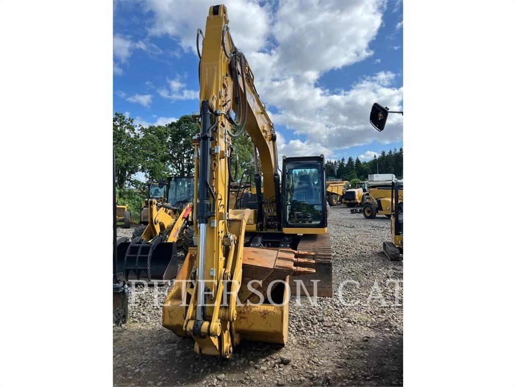 CAT 313 حفارات زحافة