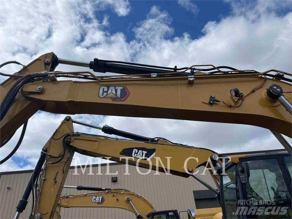 CAT 313 حفارات زحافة