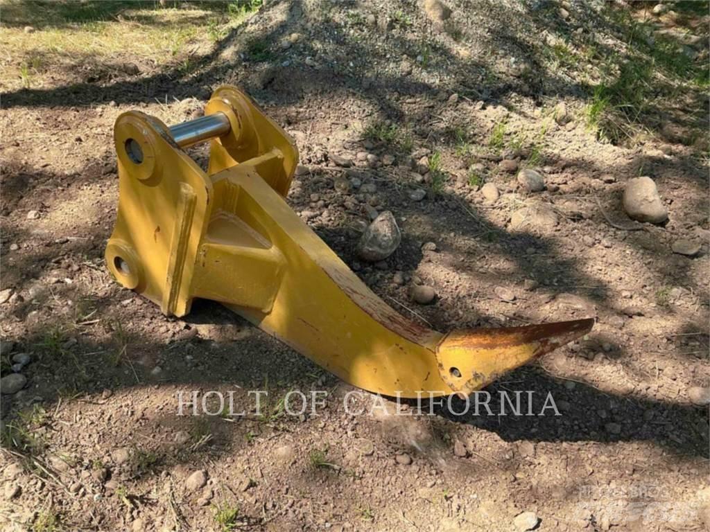 CAT 313 حفارات زحافة