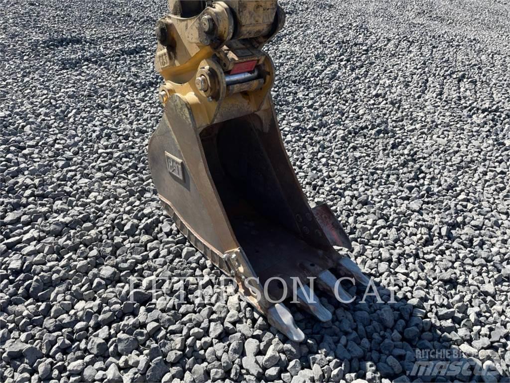 CAT 313-07 حفارات زحافة