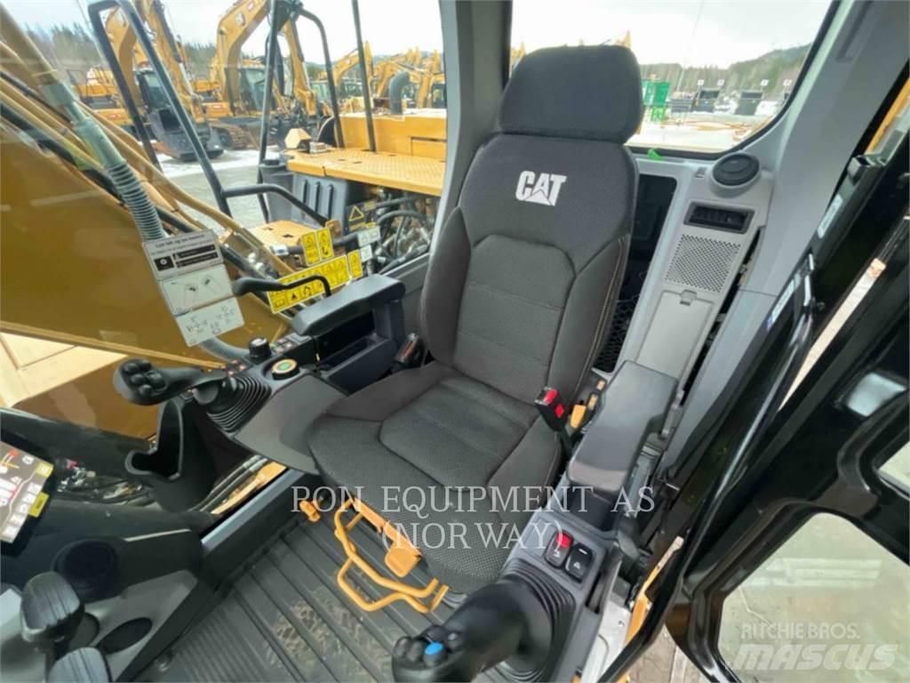 CAT 313-07 حفارات زحافة