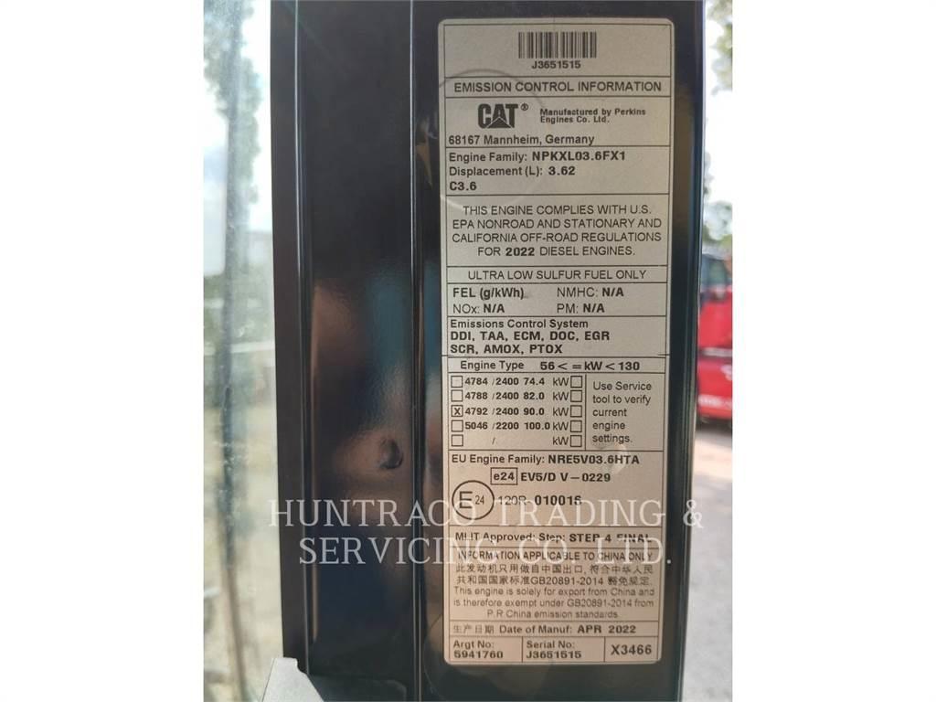 CAT 313-07 حفارات زحافة