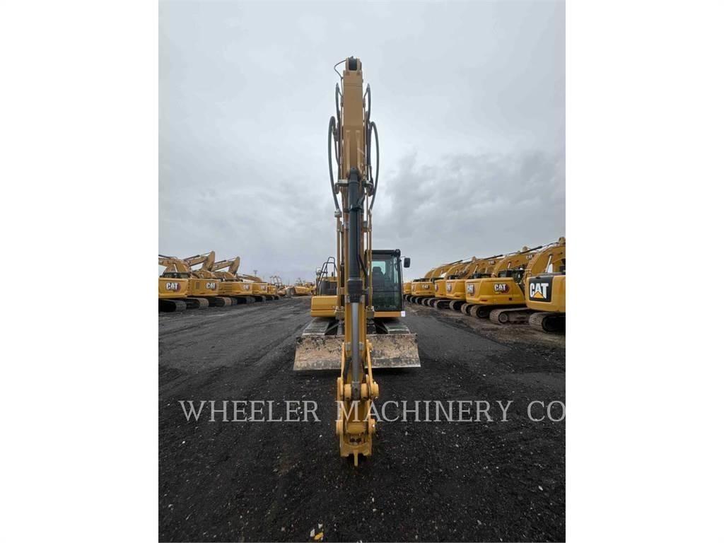 CAT 313 CF حفارات زحافة