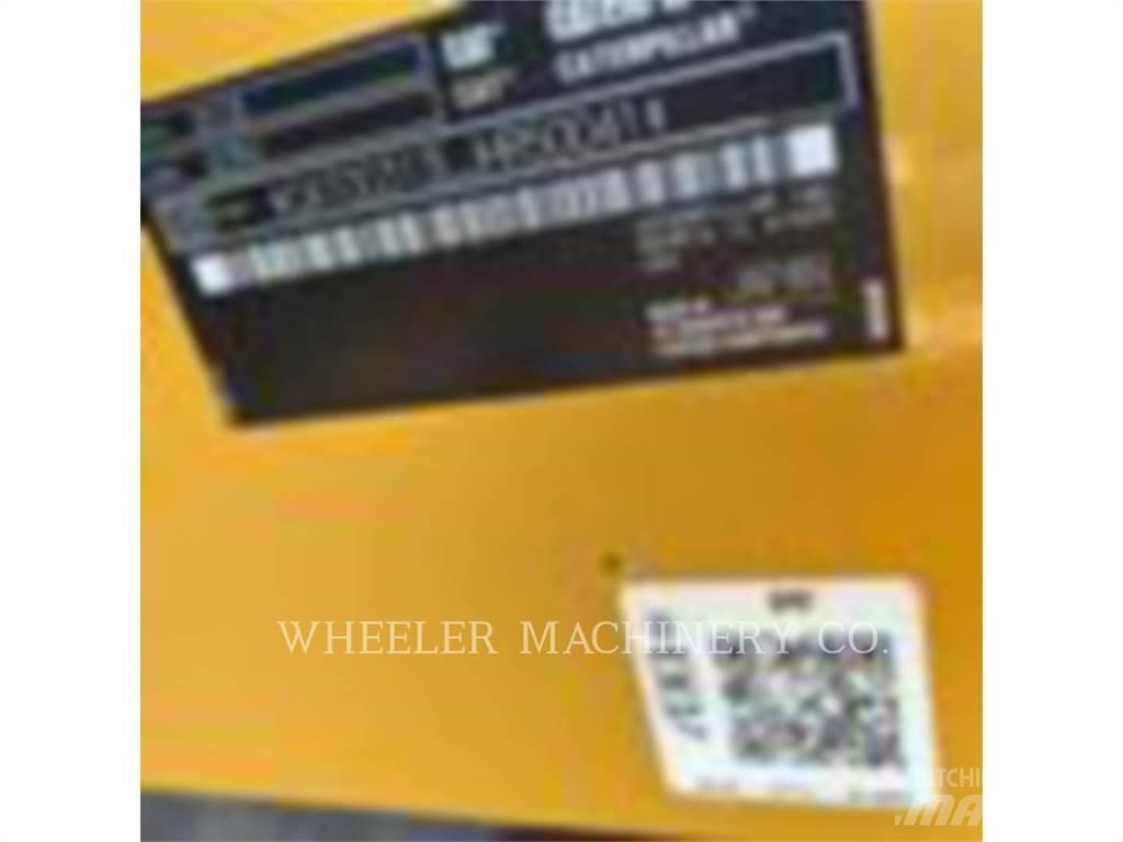 CAT 313 CF حفارات زحافة