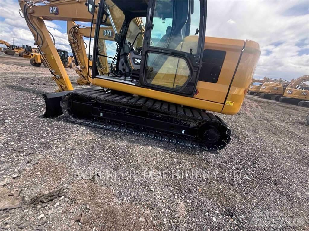CAT 313 GC CF حفارات زحافة