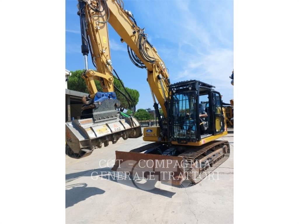 CAT 313 NG حفارات زحافة