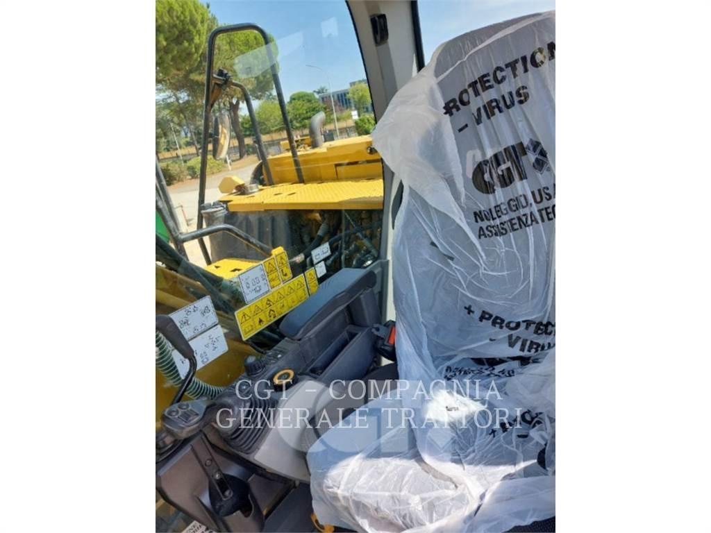CAT 313 NG حفارات زحافة