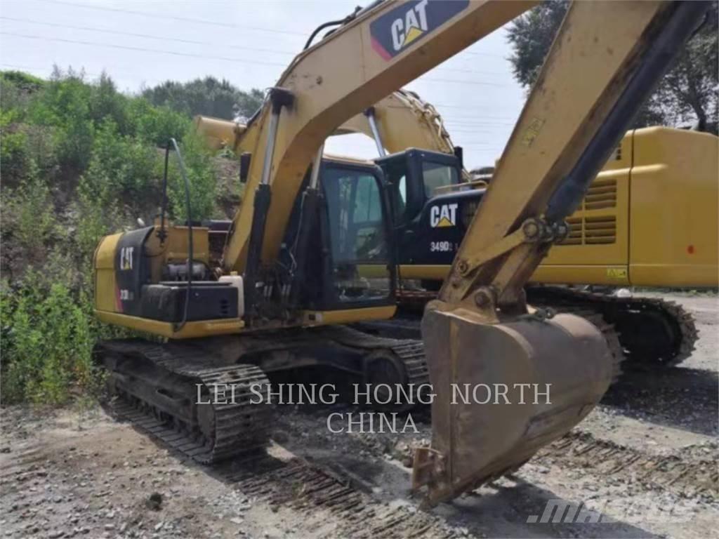 CAT 313D2GC حفارات زحافة