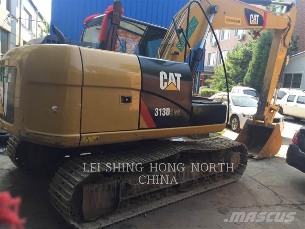 CAT 313D2GC حفارات زحافة