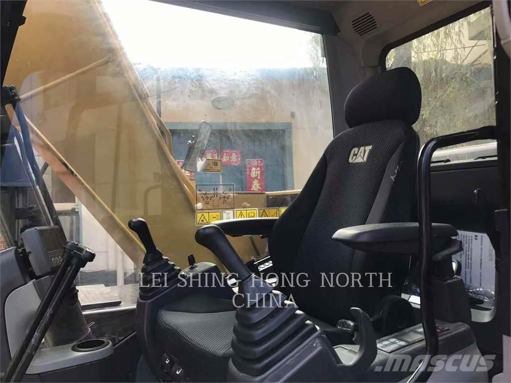 CAT 313D2GC حفارات زحافة