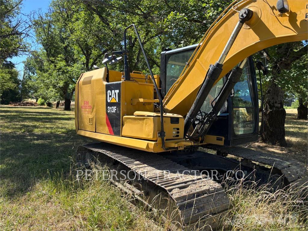 CAT 313F حفارات زحافة