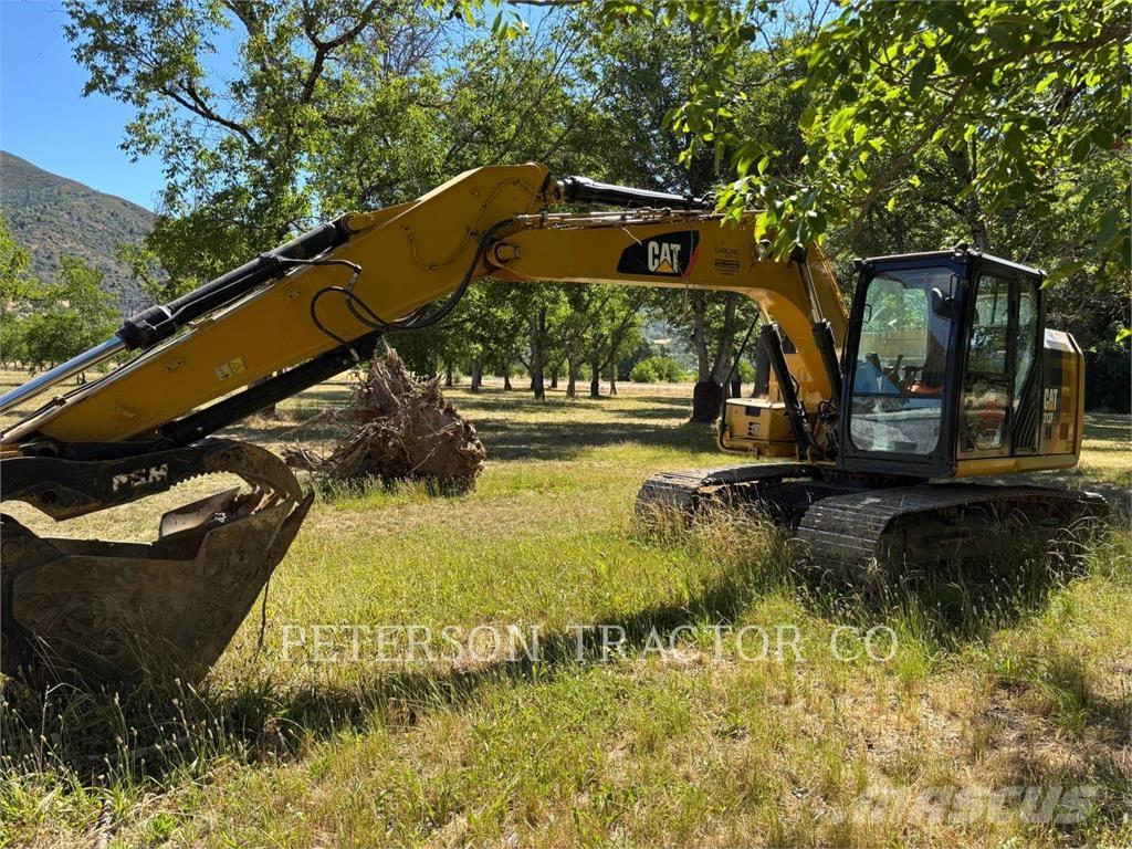 CAT 313F حفارات زحافة