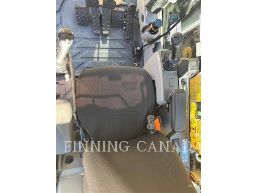 CAT 313FL حفارات زحافة