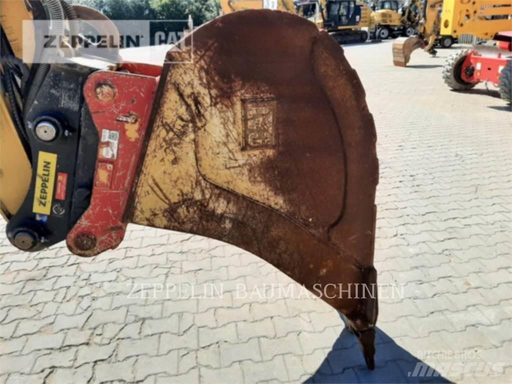 CAT 313GC حفارات زحافة