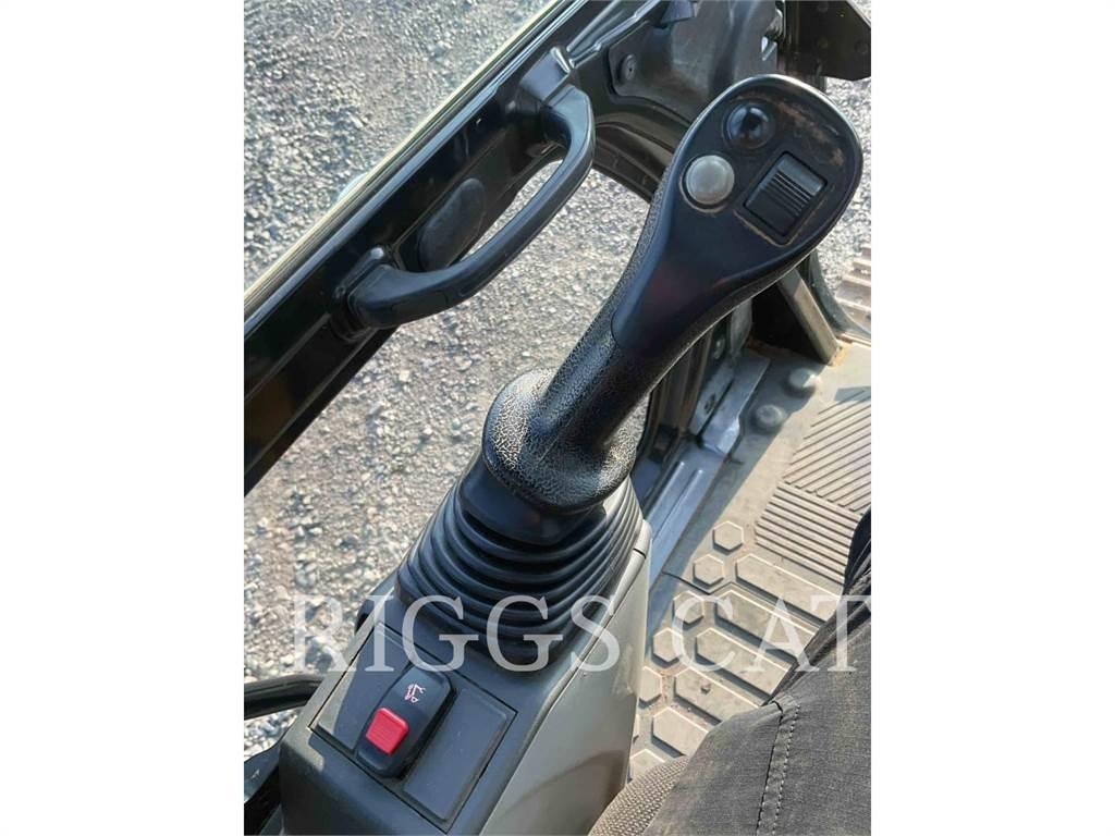 CAT 313GC 9TB حفارات زحافة