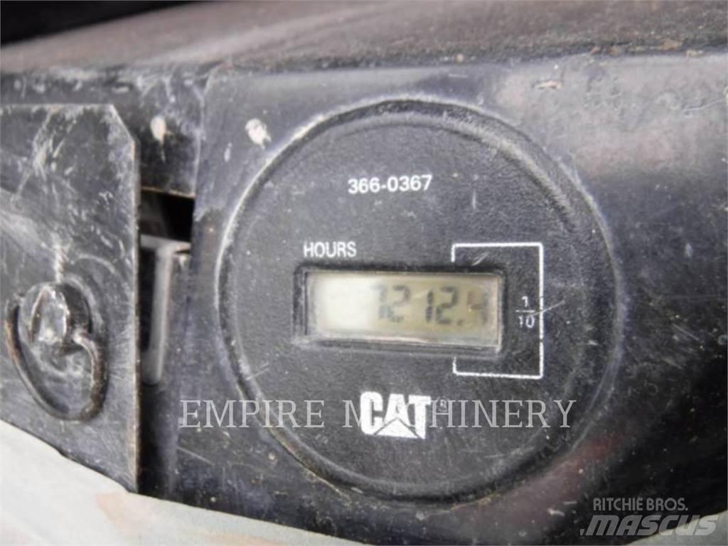 CAT 314E حفارات زحافة