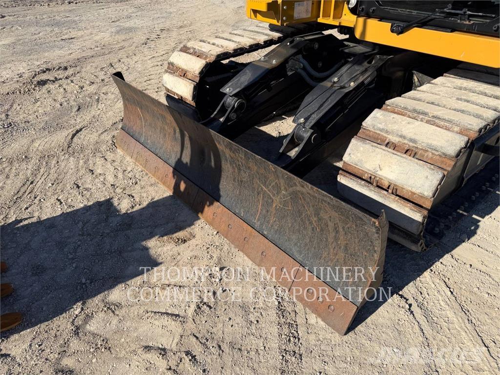 CAT 315 حفارات زحافة