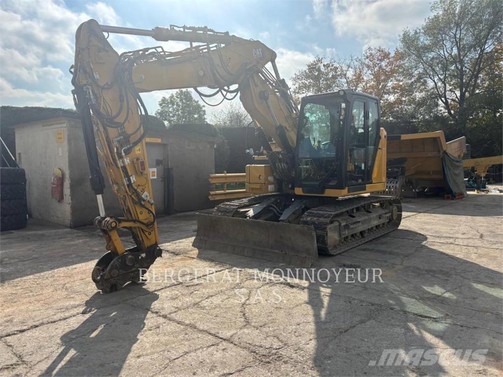CAT 315 حفارات زحافة
