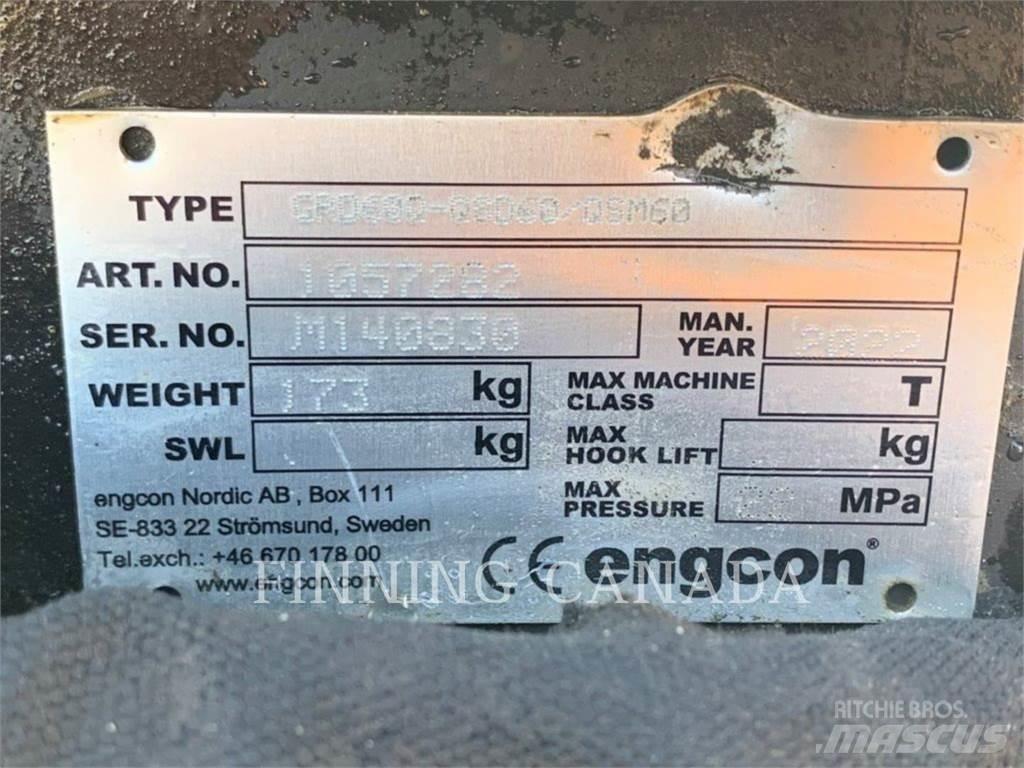 CAT 315-07 حفارات زحافة