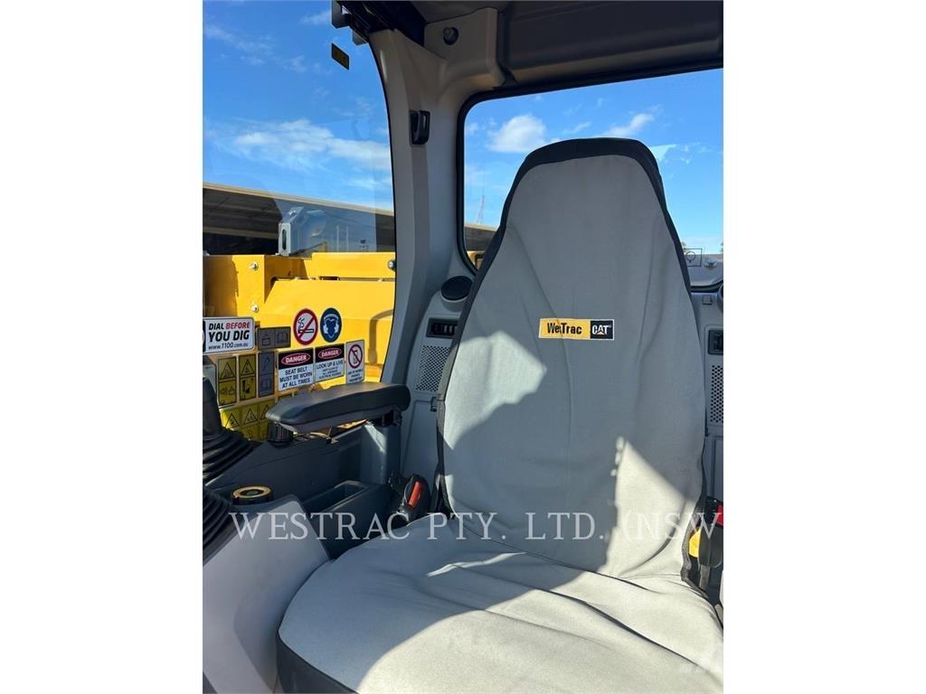 CAT 315 GC حفارات زحافة