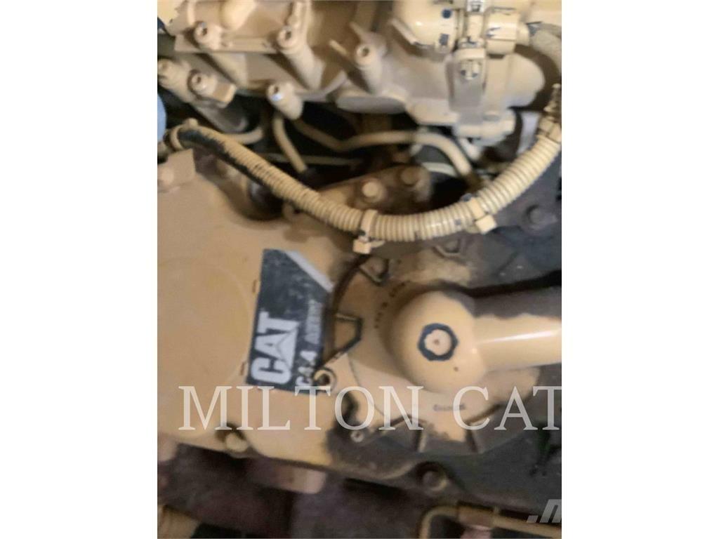 CAT 315F حفارات زحافة