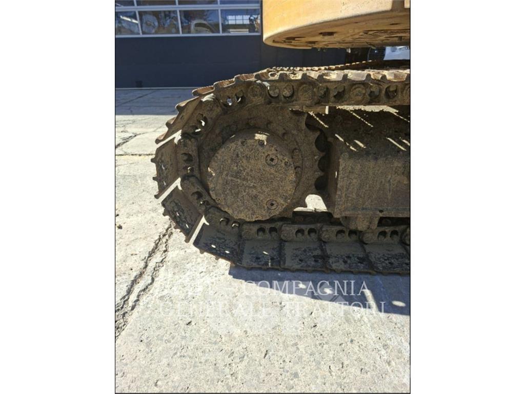 CAT 315F حفارات زحافة