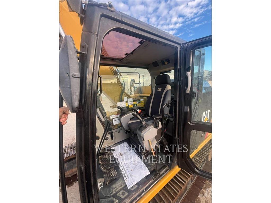 CAT 316F حفارات زحافة