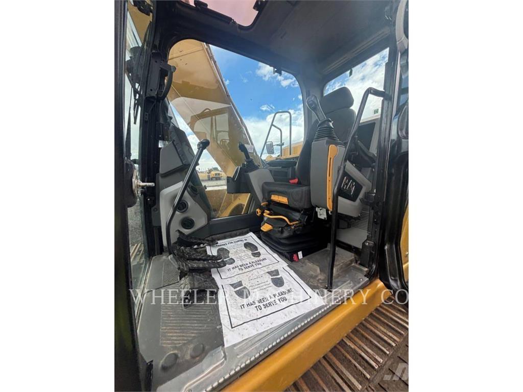 CAT 317 حفارات زحافة