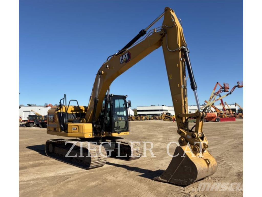 CAT 317 حفارات زحافة