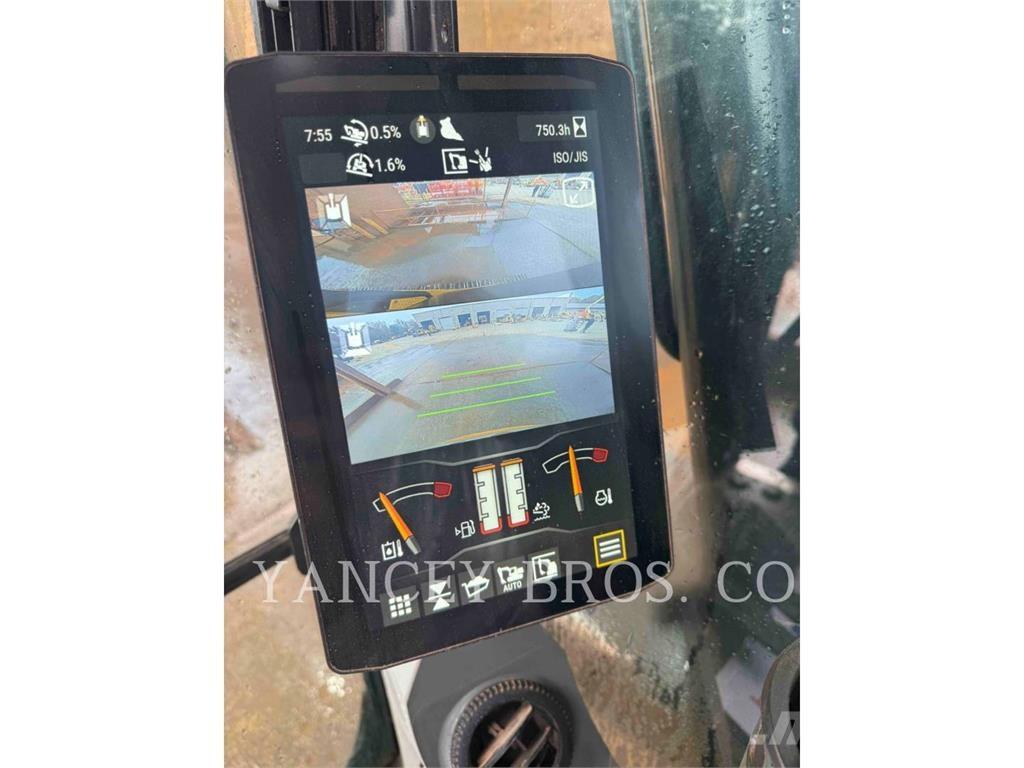 CAT 317 حفارات زحافة